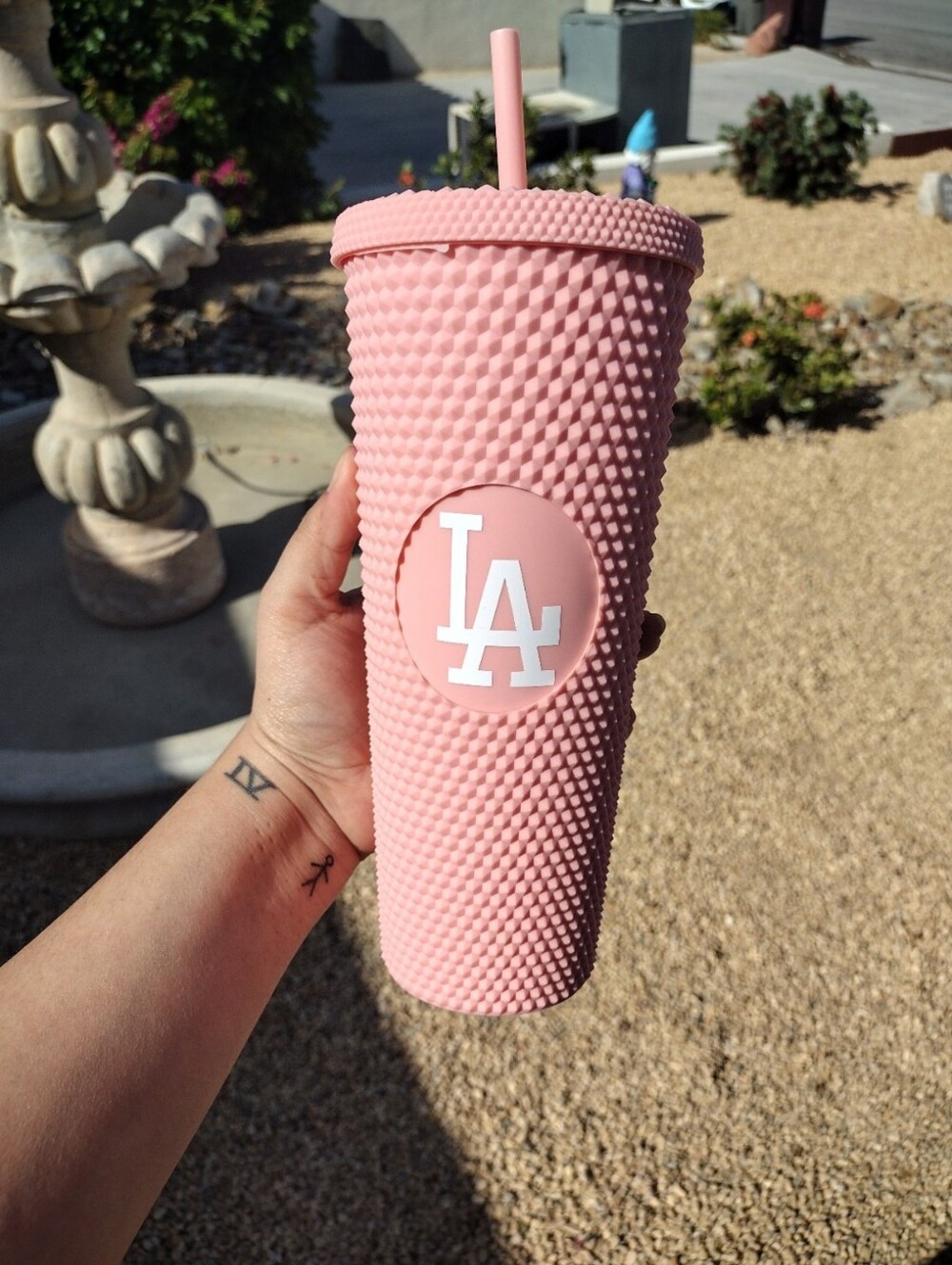 LA Logo Studded Tumbler Cup - Pink